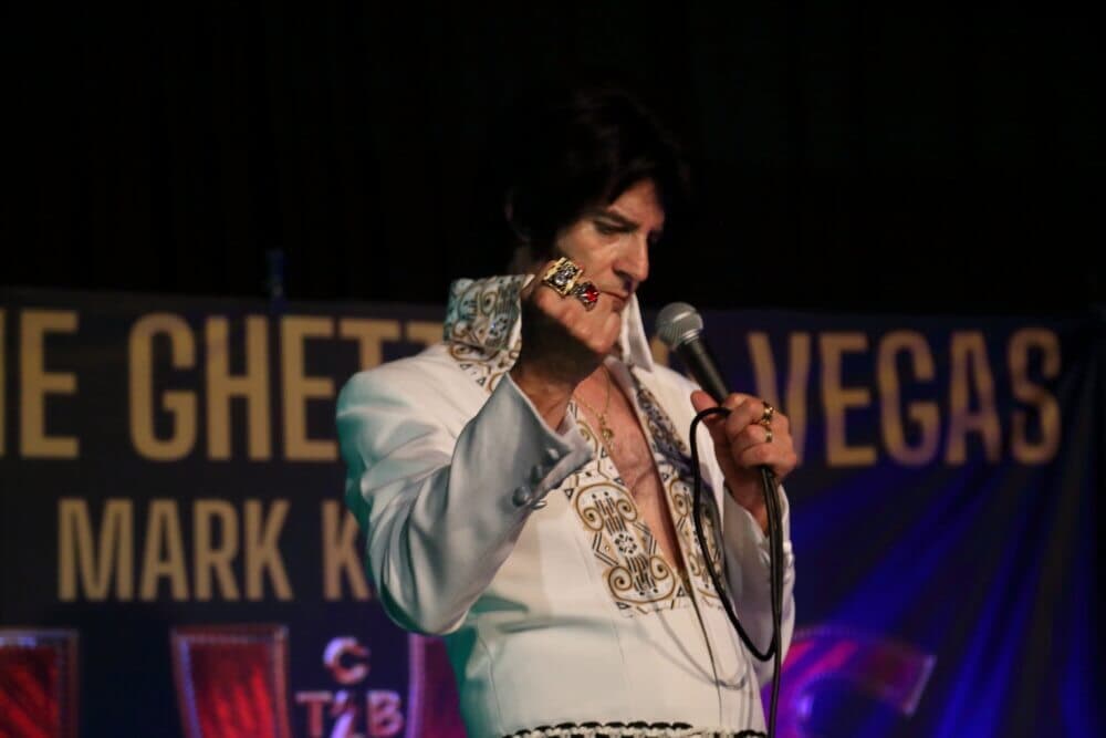 Elvis Memory Cafe Christmas Spectacular