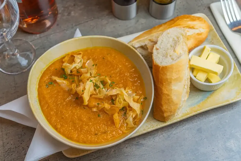 4 Places to Eat in Teignmouth