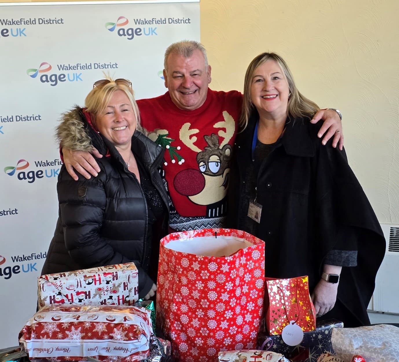 Be A Santa To A Senior: Spreading Christmas Cheer