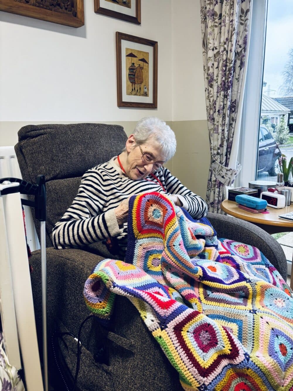 Be A Santa To A Senior: Spreading Christmas Cheer | Home Instead