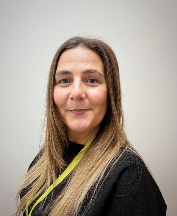 Karen  Warburton