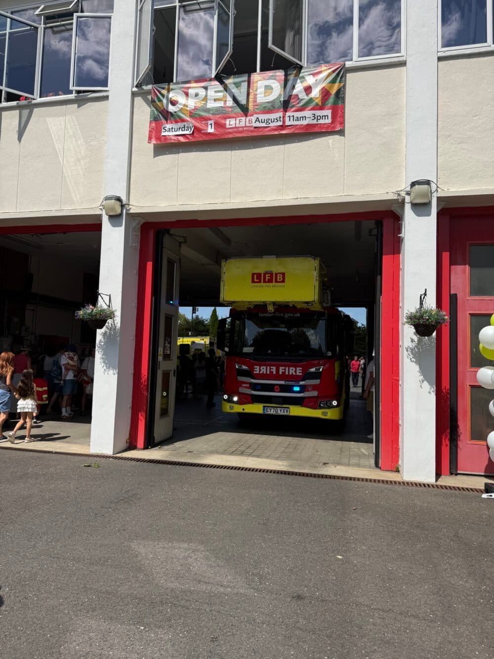 Home Instead Chingford Lights Up the Chingford Fire Station Open Day