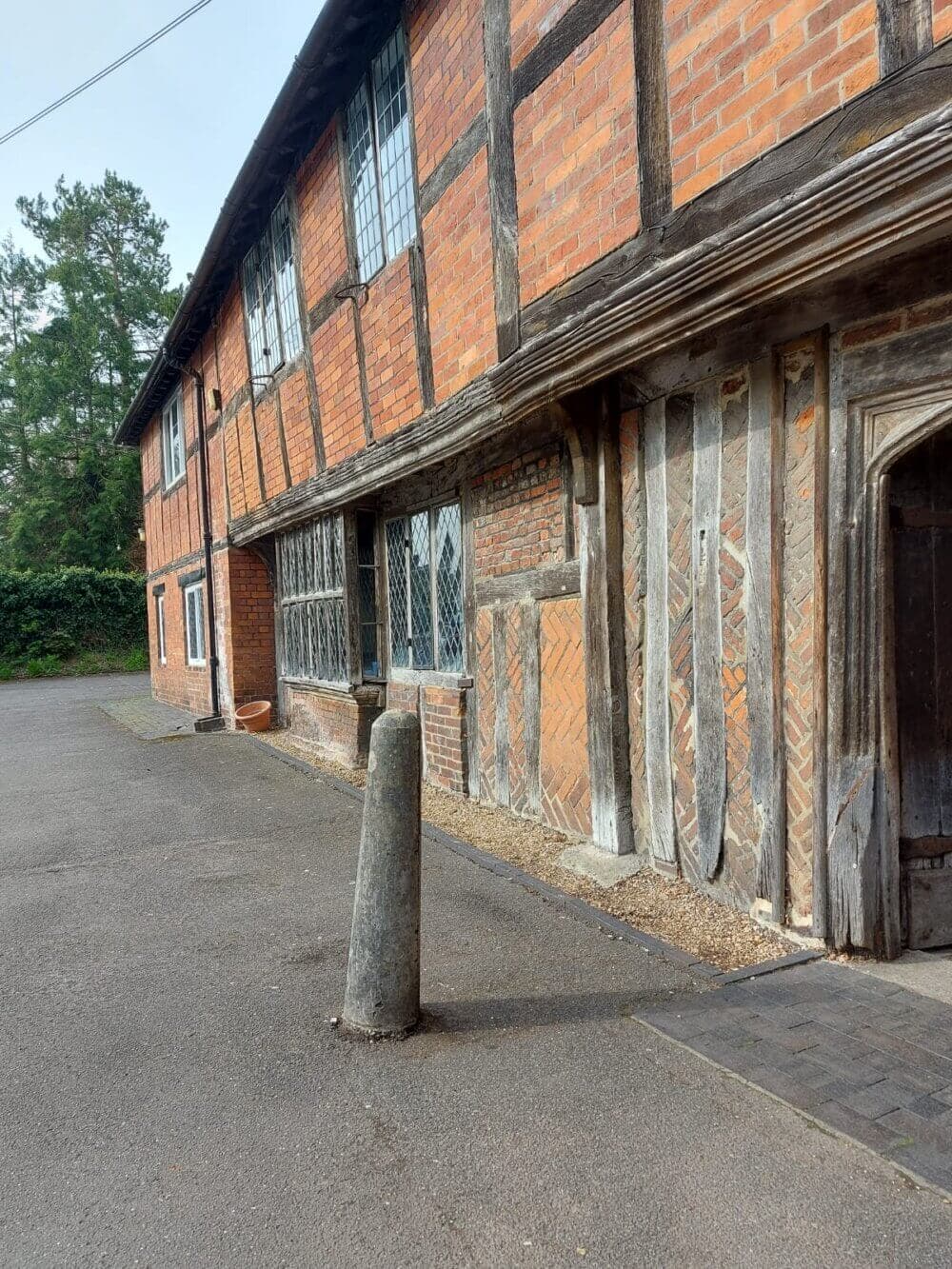 Home Instead Basingstoke picture of St Michaels Church Cottage, a grade 2 listed building in Basingstoke