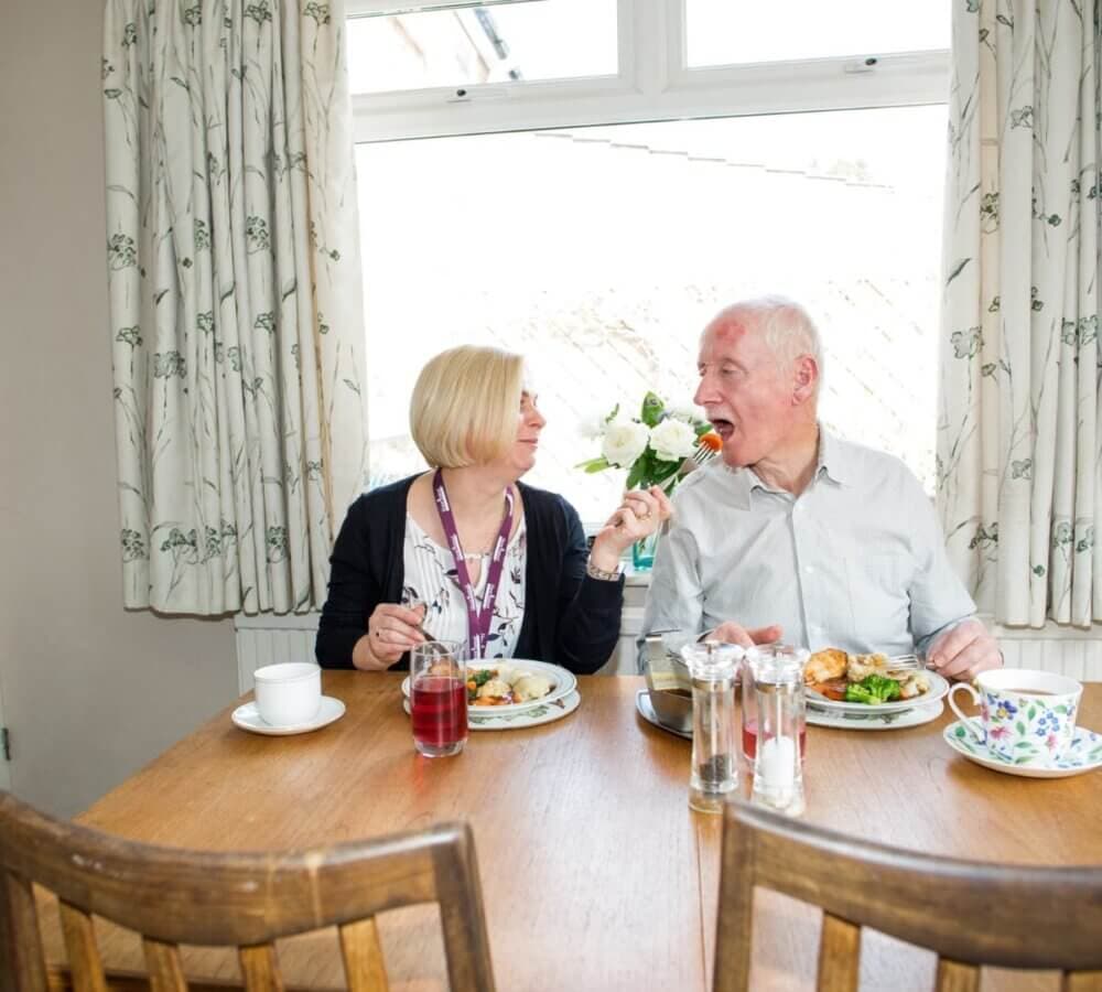 Advantages Dementia Care at Home with Home Instead Poole