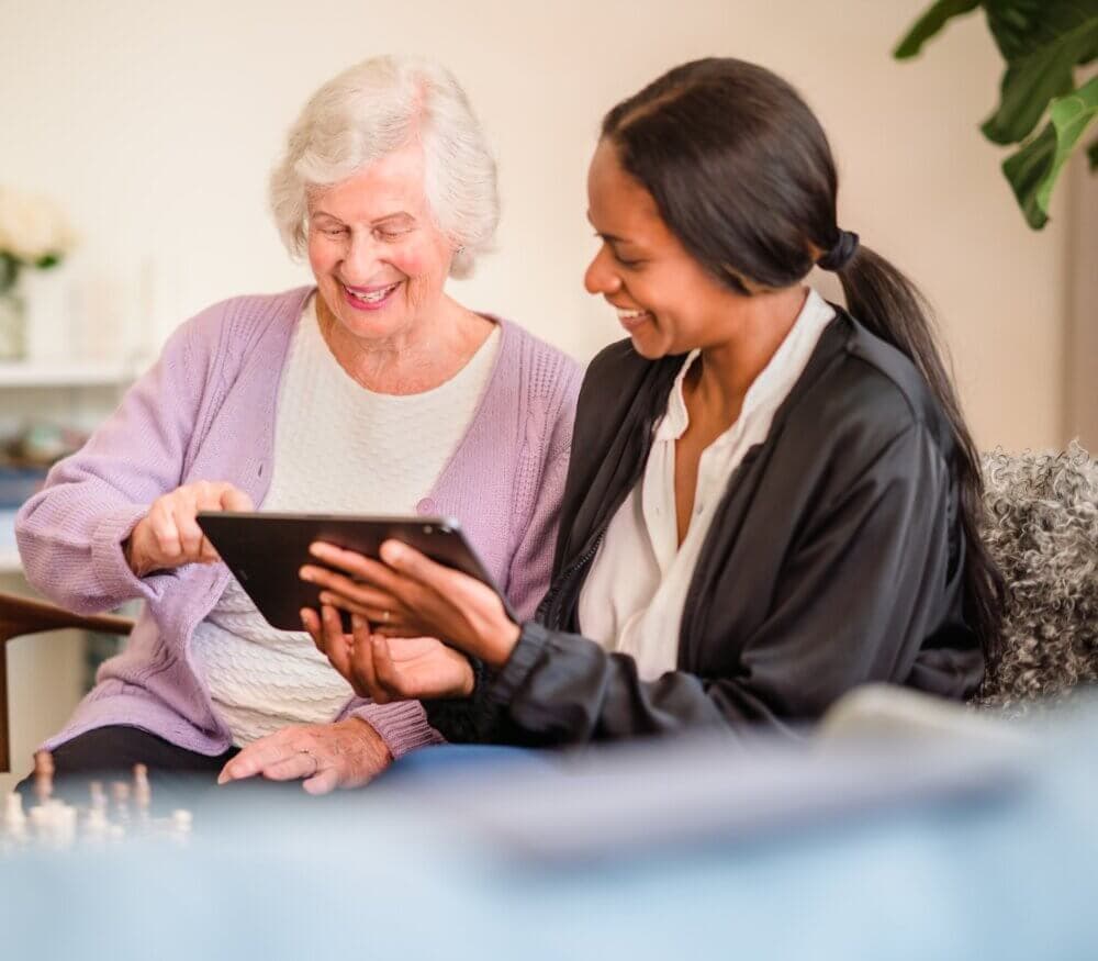 Engaging Topics and Questions to Inspire Deep Conversations with Seniors