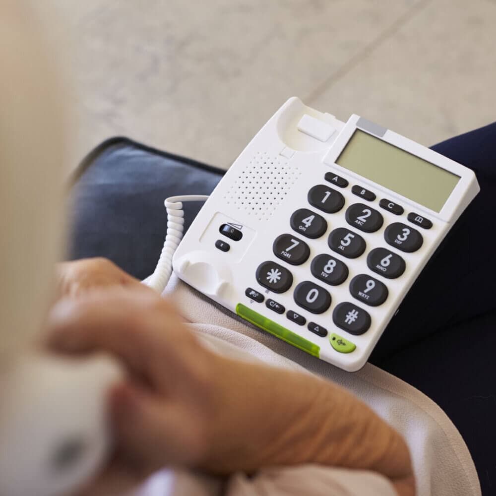 telephone with large button display