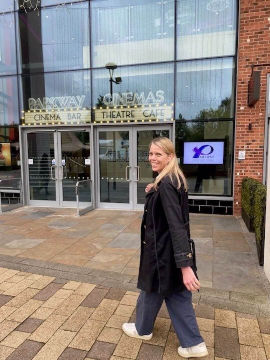 Mandy dropping Alzheimer's society checklist at the Parkway Cinema in Beverley