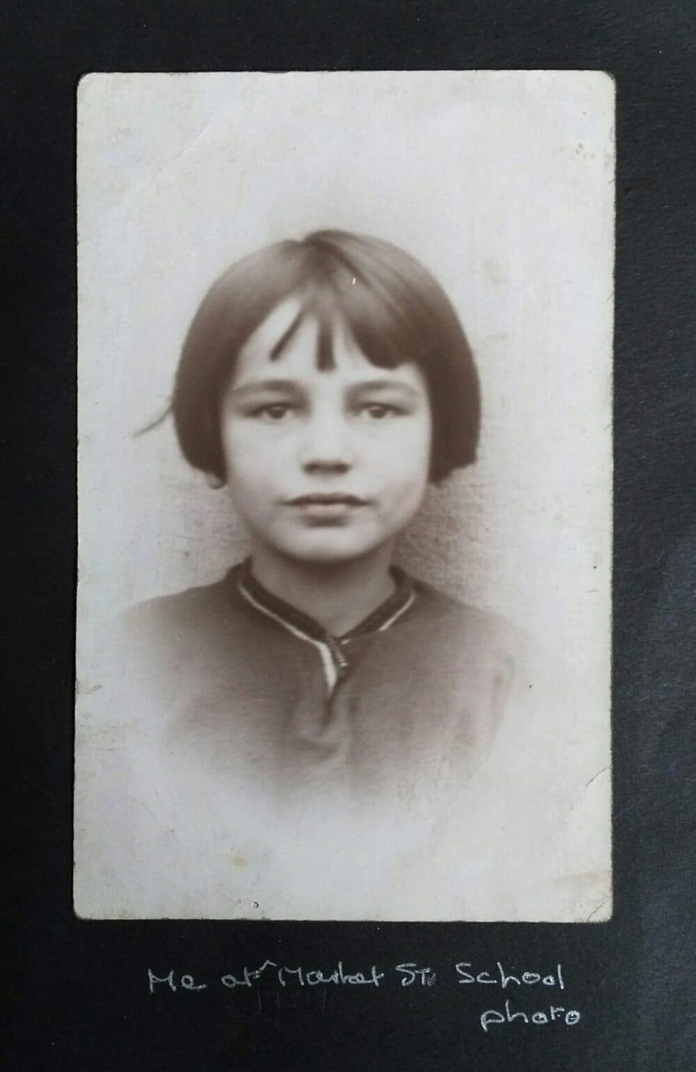 Engaging Topics and Questions to Inspire Deep Conversations with Seniors