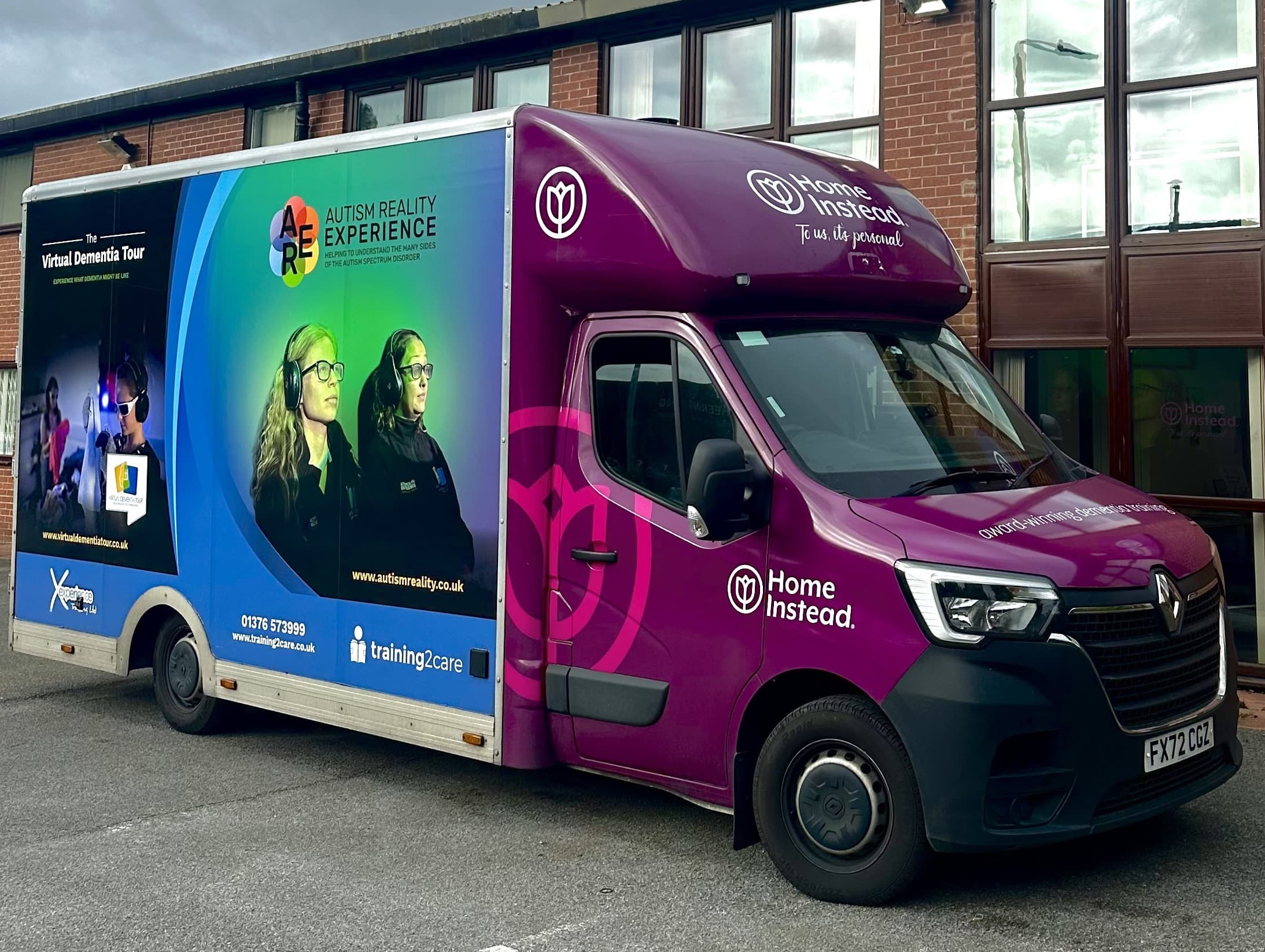 dementia bus Wetherby, dementia training, dementia care Home Instead