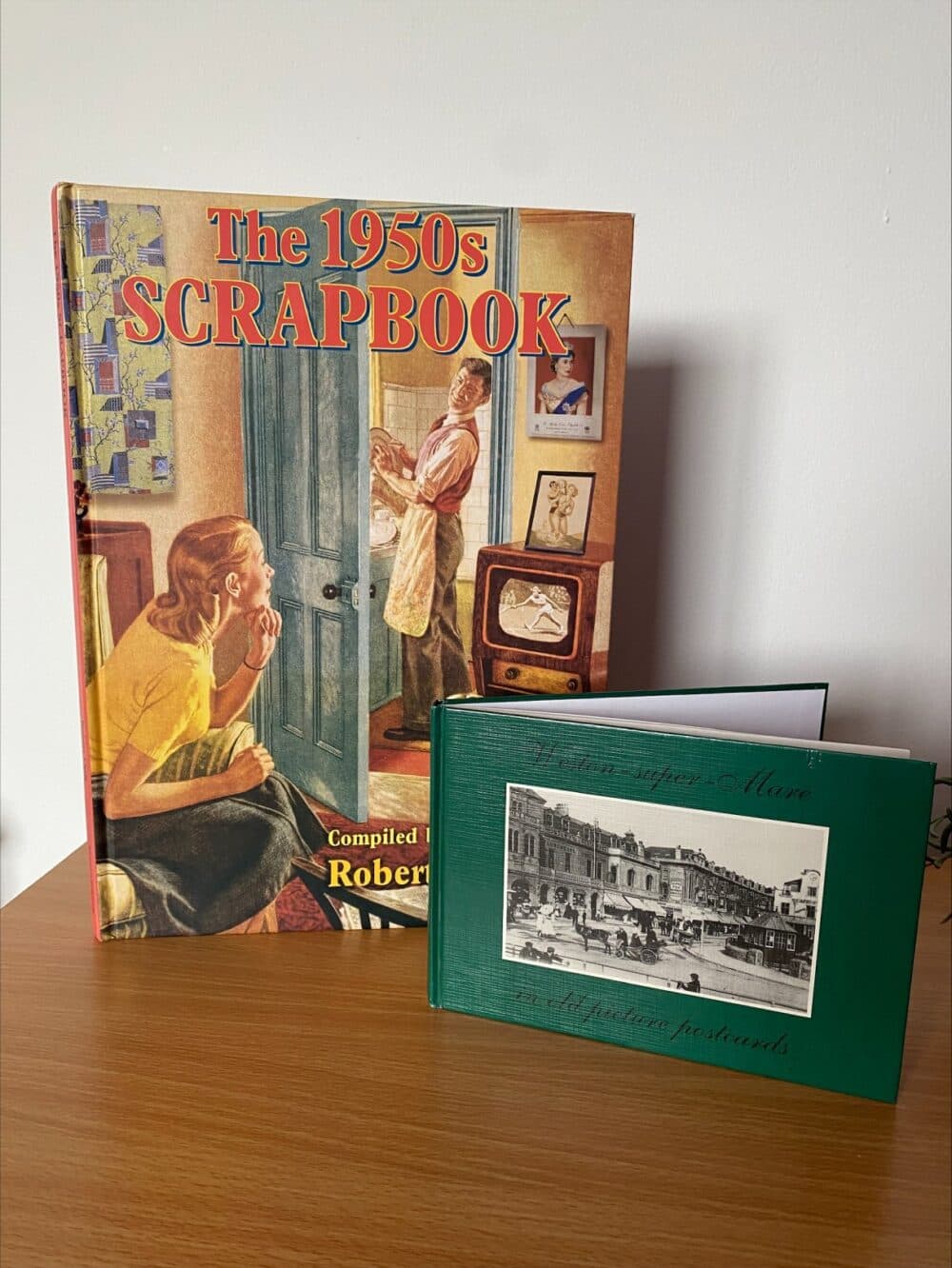 Reminiscing and Sharing Memories