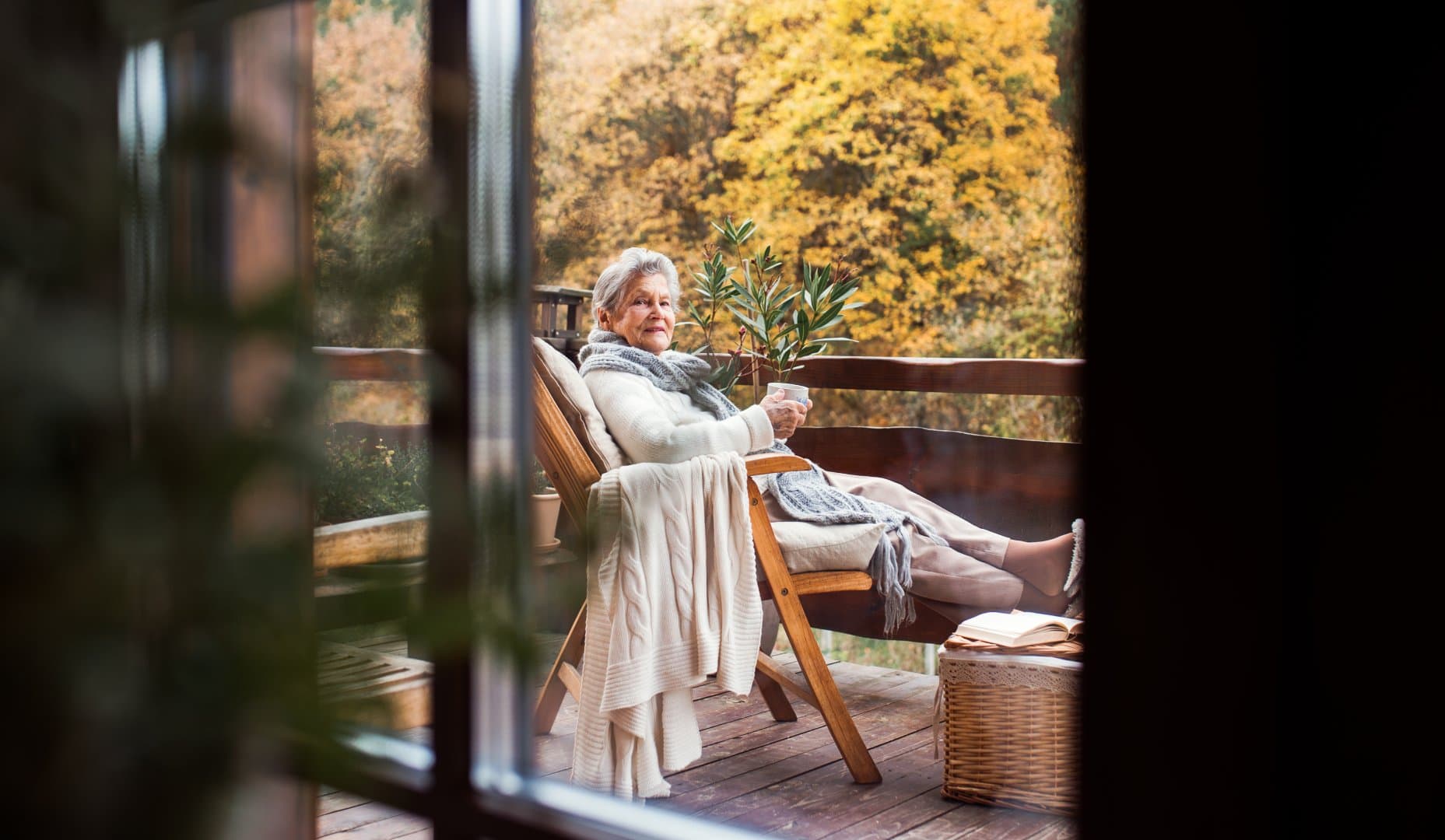 Tips for Seniors to Stay Safe and Well at Home This Autumn and Winter