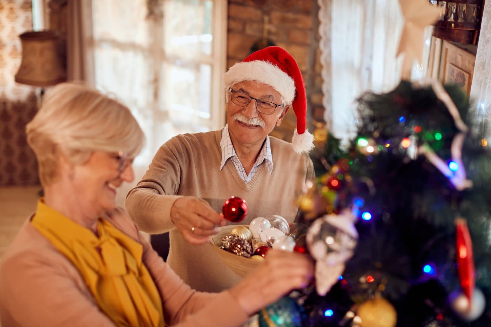 How Can Festive Crafts Bring Joy to Seniors This Holiday Season