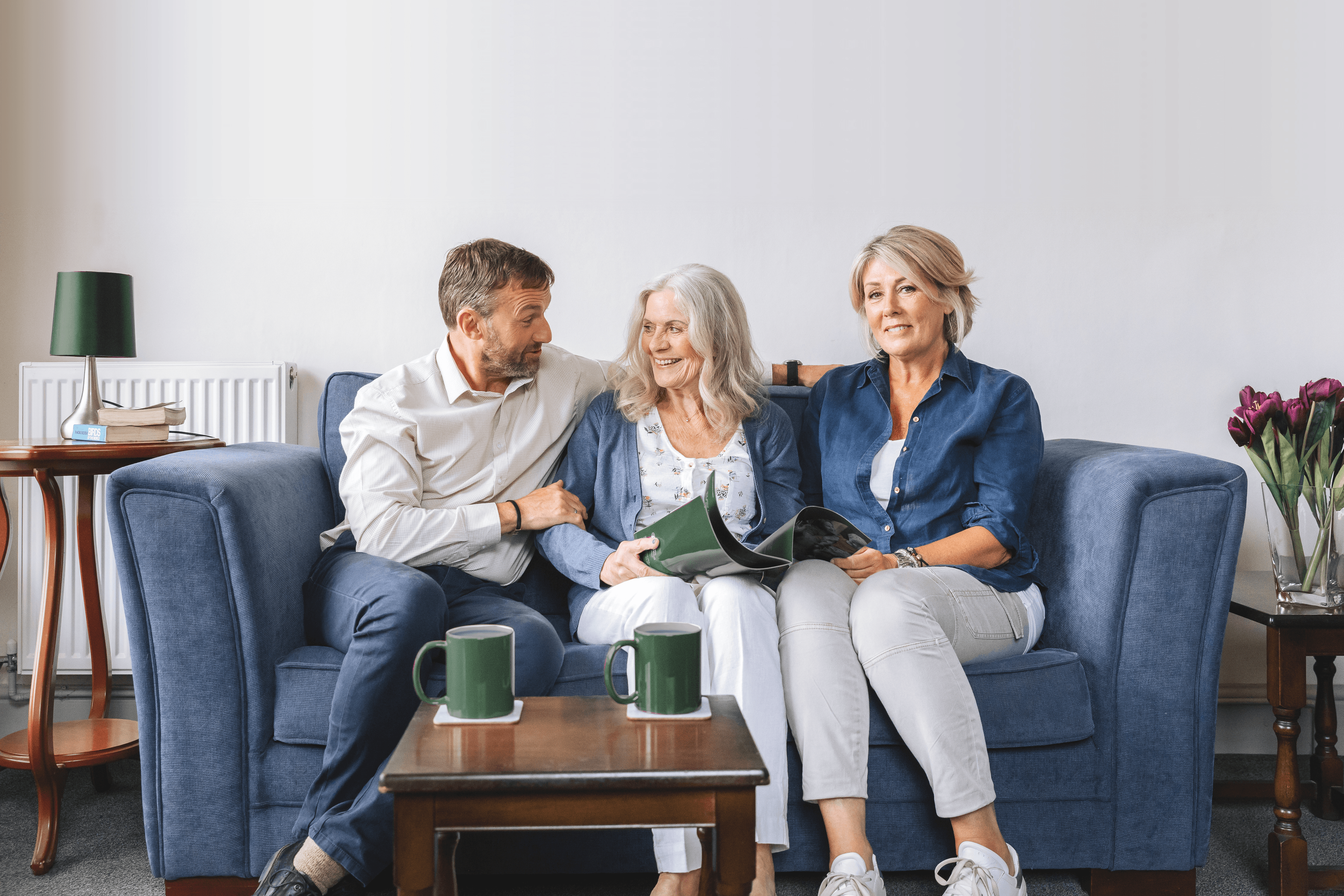 Happy mother happy family - Home Instead