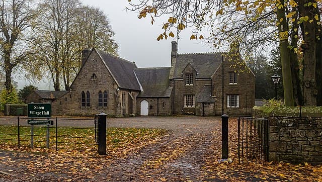 Additional support and activities in East Sheen for aging adults