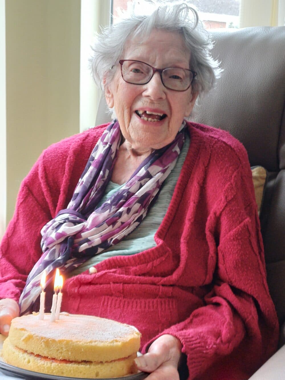 Client PW with her birth day cake