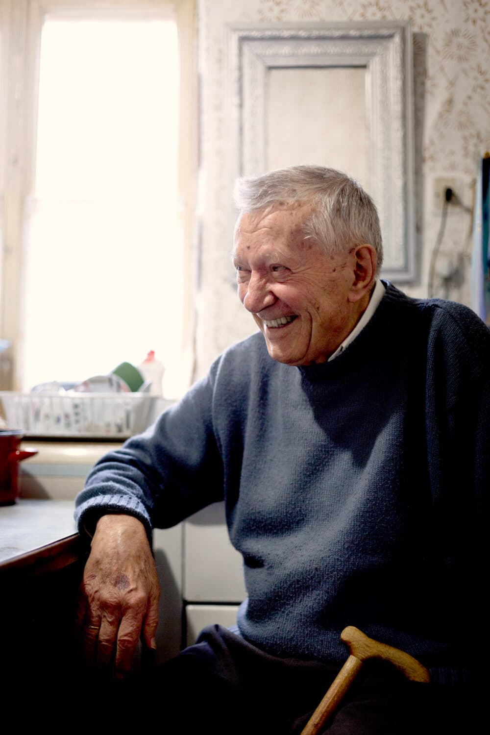 what to do if an elderly person falls