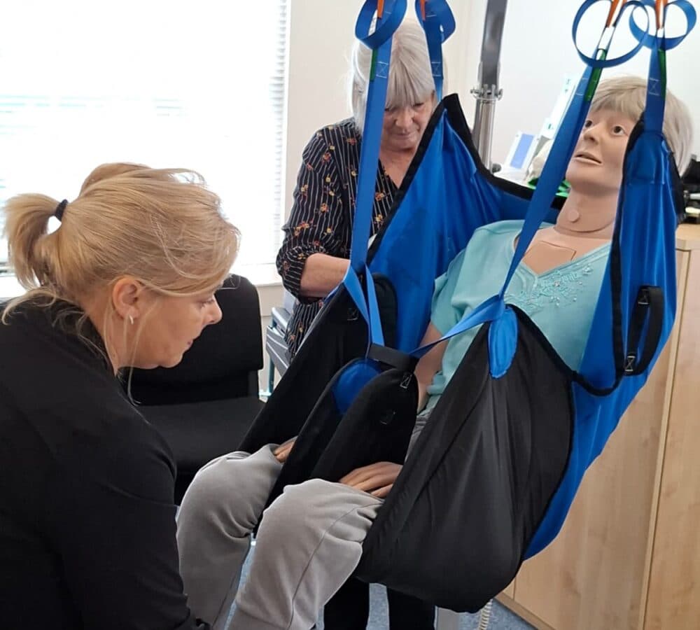 Training together using a mannequin