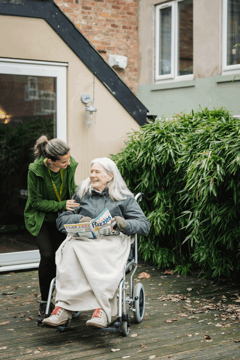 how to talk to someone with dementia