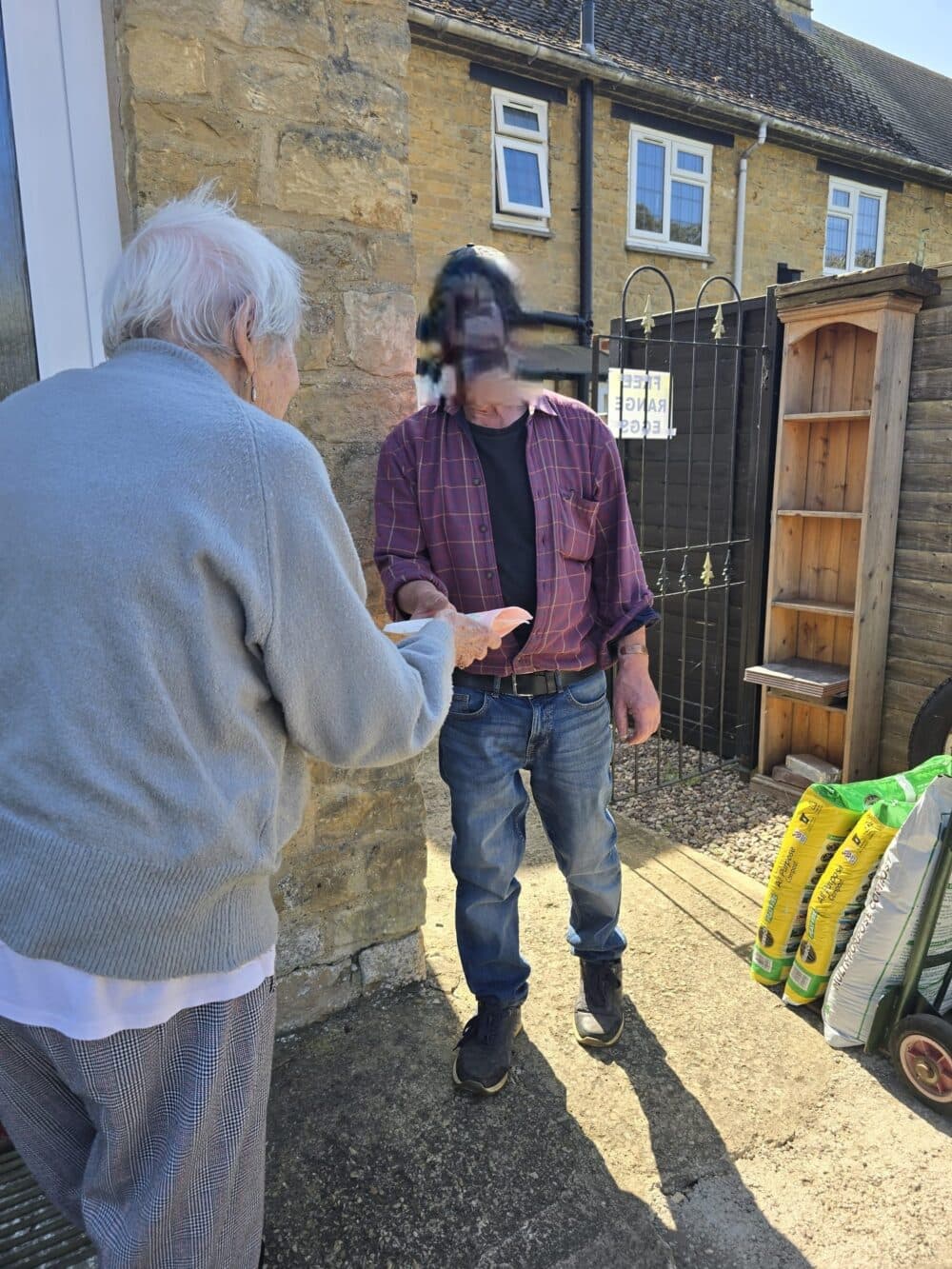 WhatsApp Image 2025-04-11 at 19.33.31_c8a5f4c0