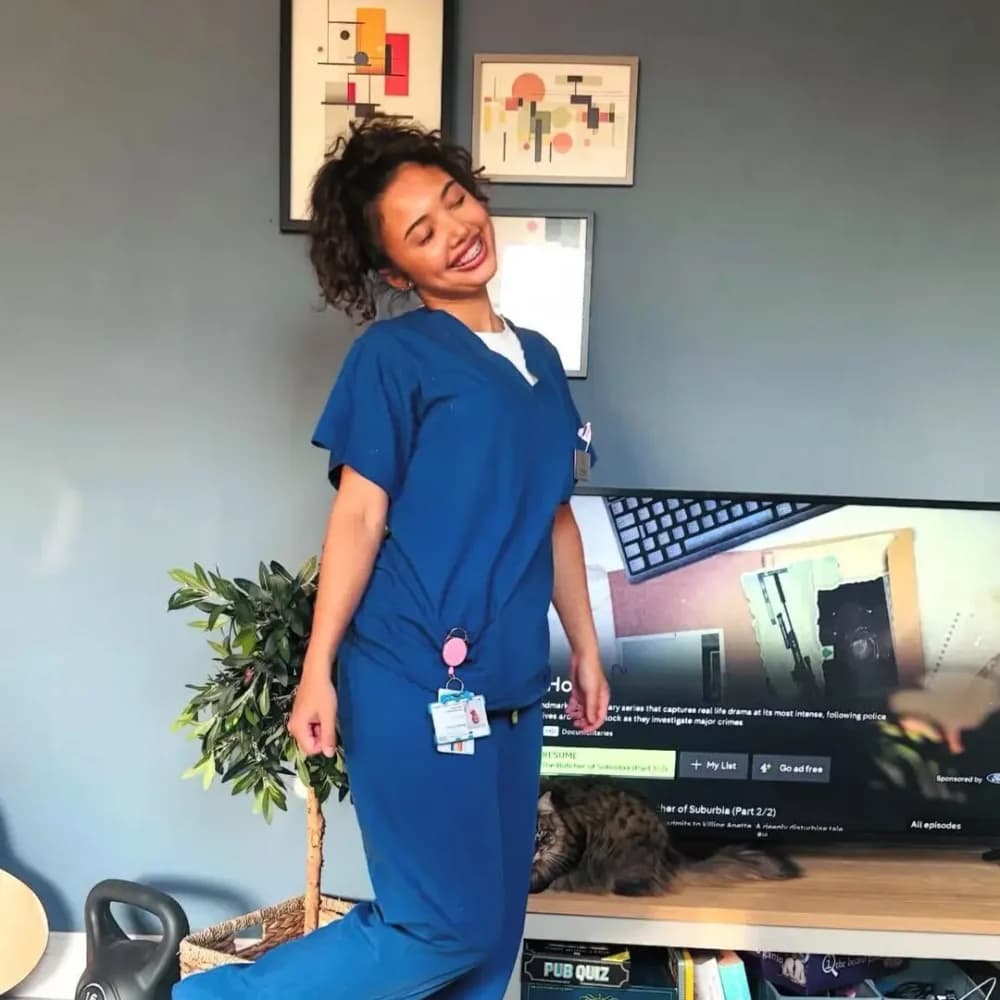 Home Instead Watford Care Pro and Student Nurse Meakah enjoying time at home