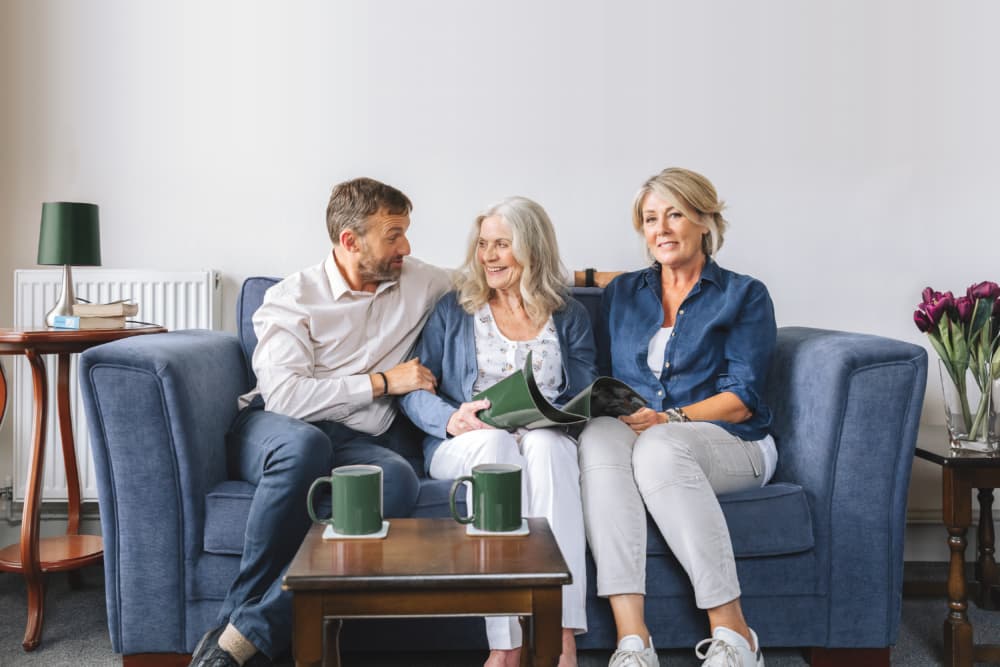 happy mother happy family - Home Instead
