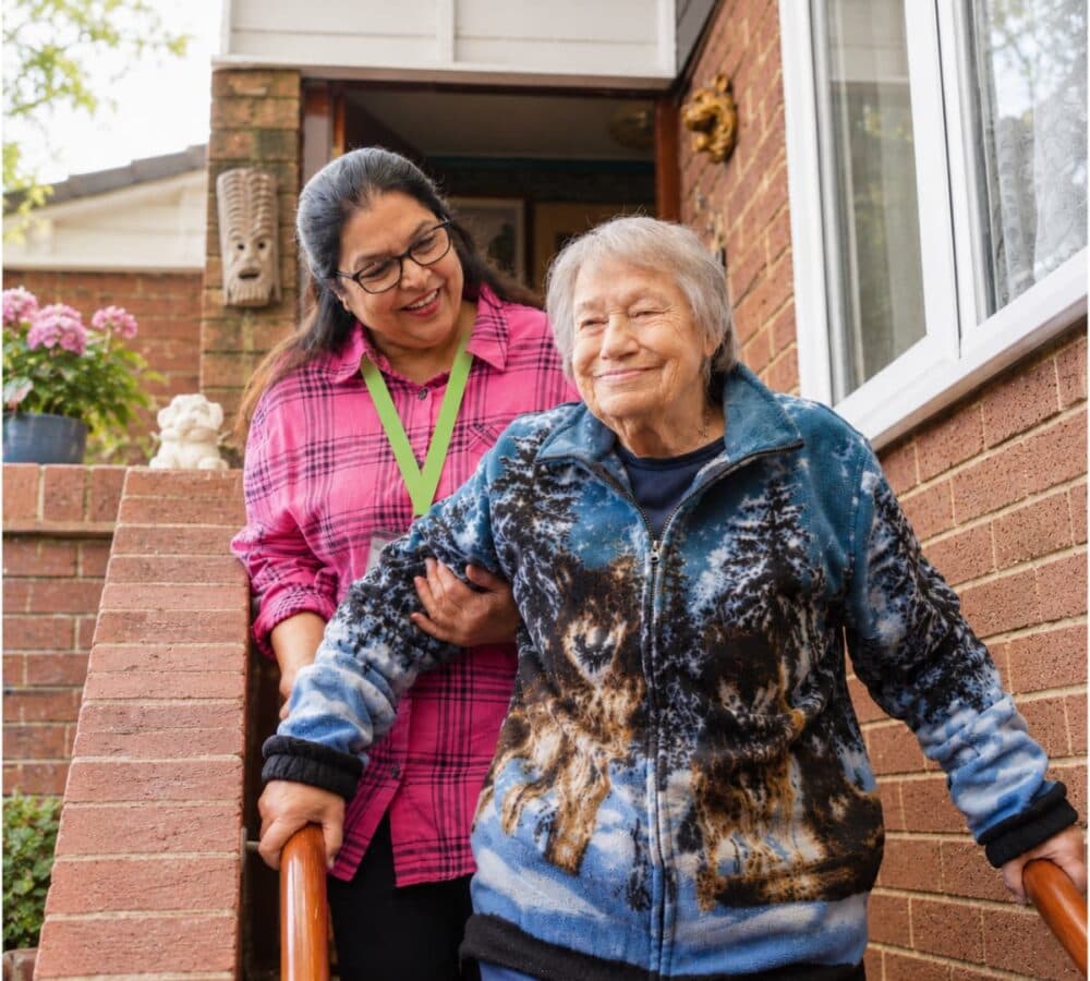 older-woman-going-down-the-srairs